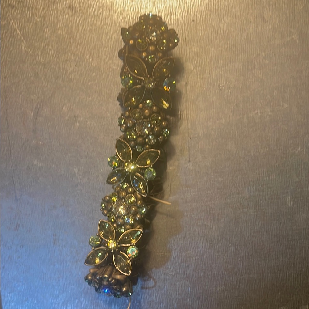 Floral Rhinestone Hair Clip